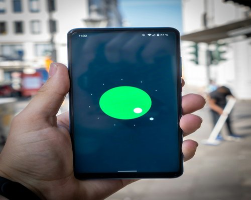Smartphone displaying the fictional Royal Switch Lab logic challenge